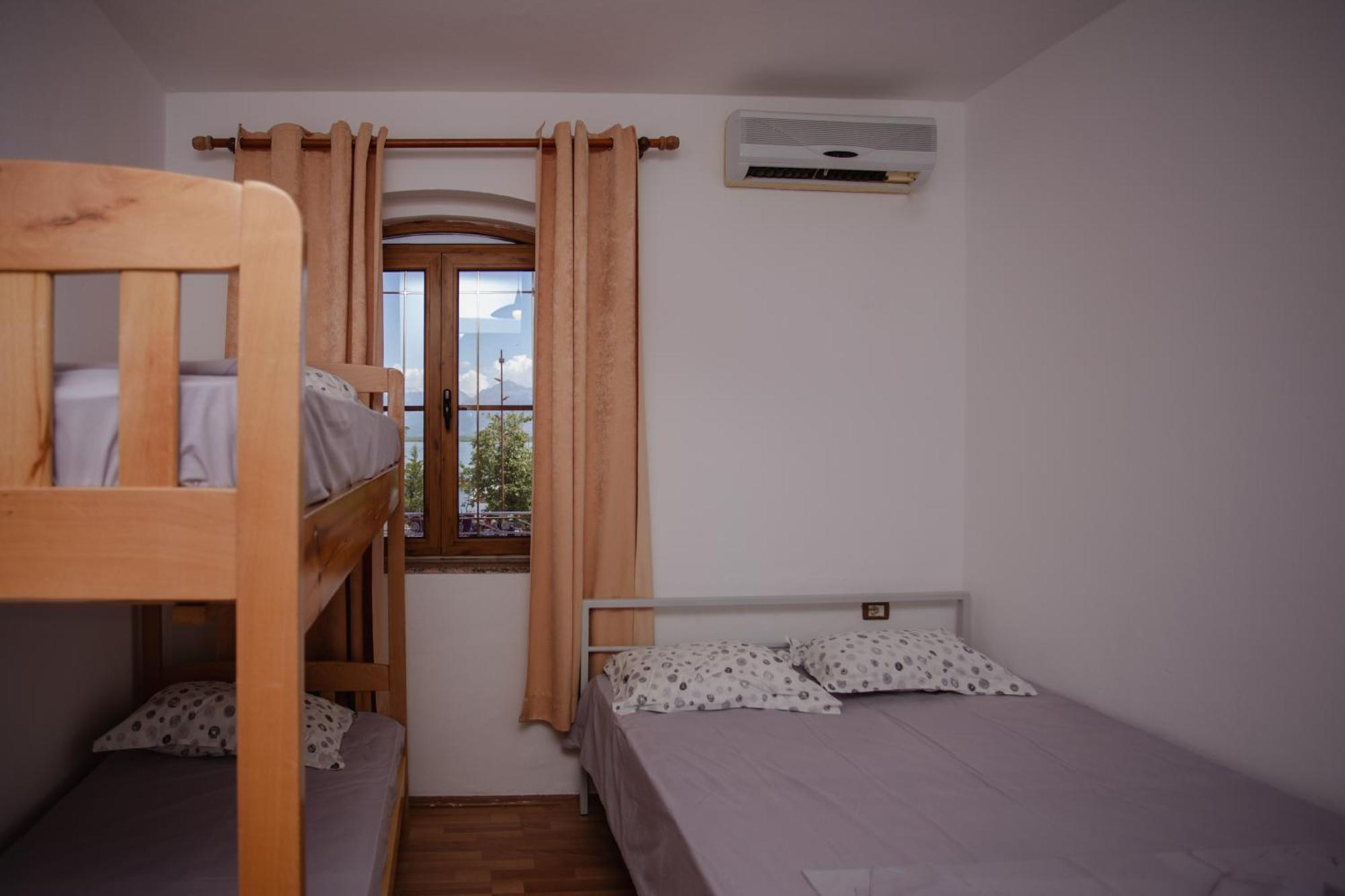 Hotel Shkodra Lake Široka Exterior photo