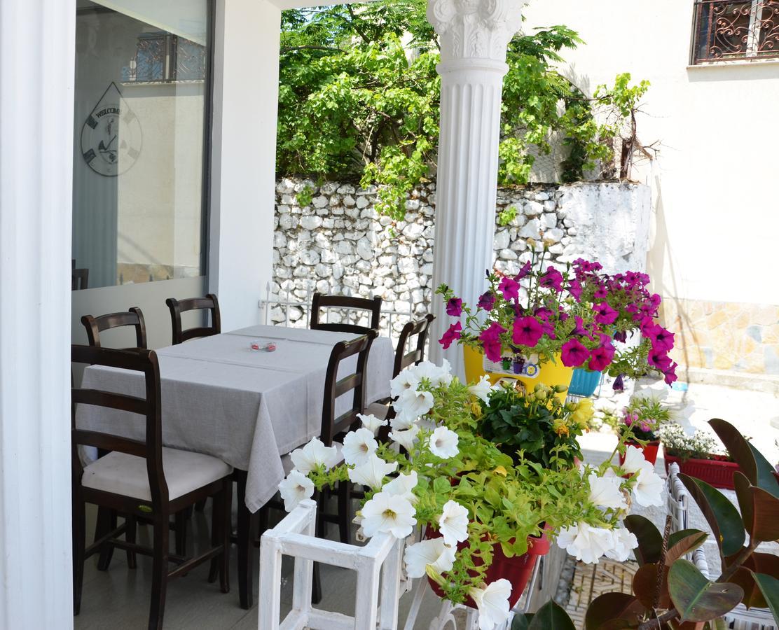 Hotel Shkodra Lake Široka Exterior photo
